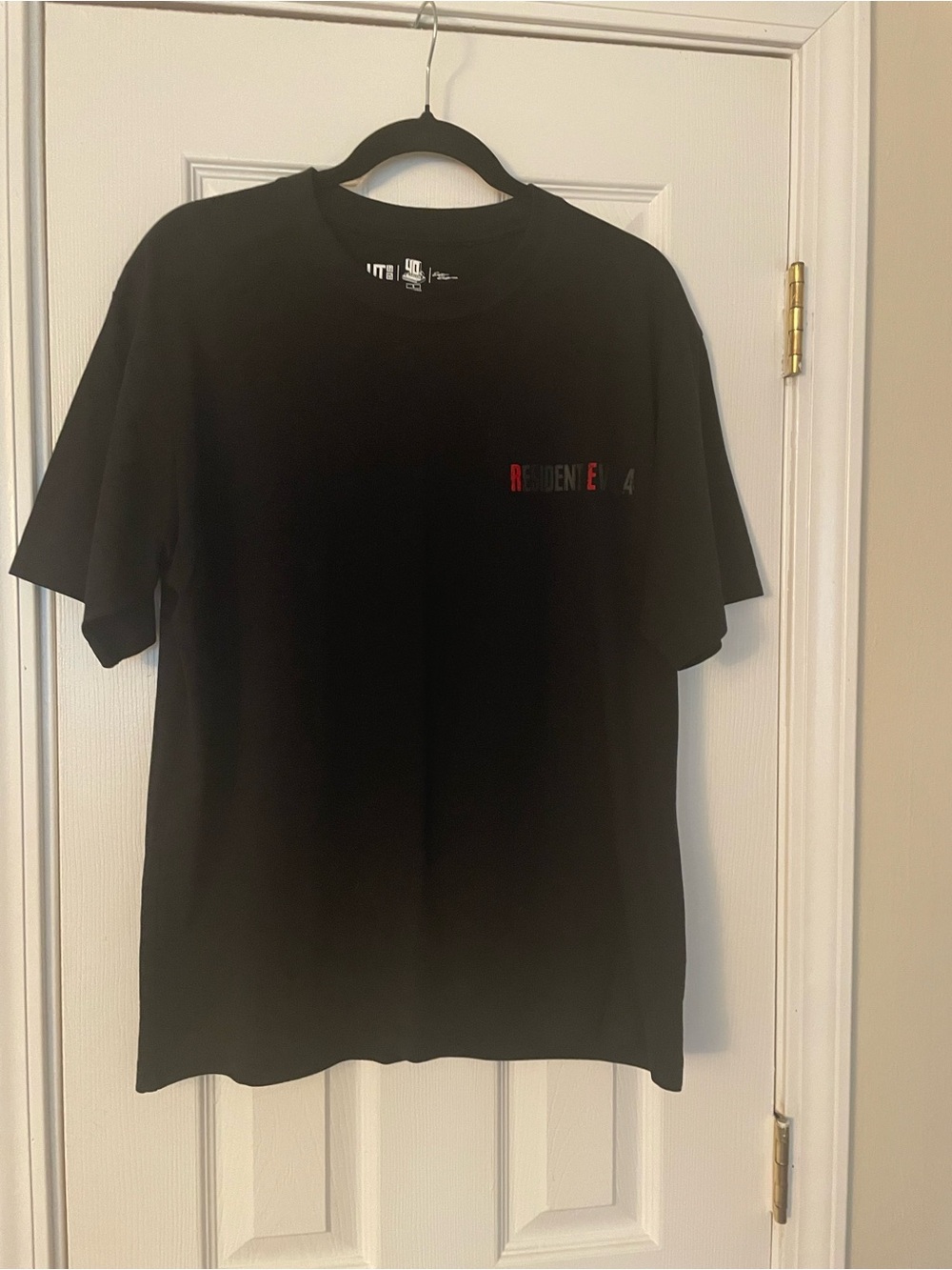 Resident evil CAPCOM oversized graphic Uniqlo t shirt